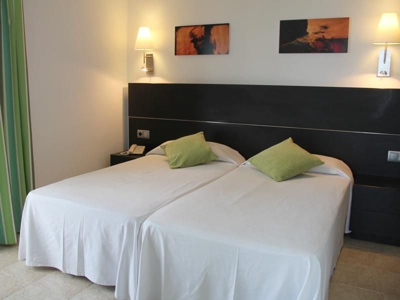 פלאייה דה פאלמה Hotel Obelisco מראה חיצוני תמונה